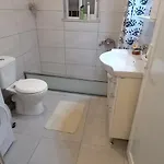 κοντά στο κέντρο της πάτρας Daire